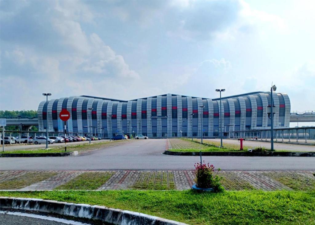 Putra Heights New Wave Hotel Subang Jaya Buitenkant foto