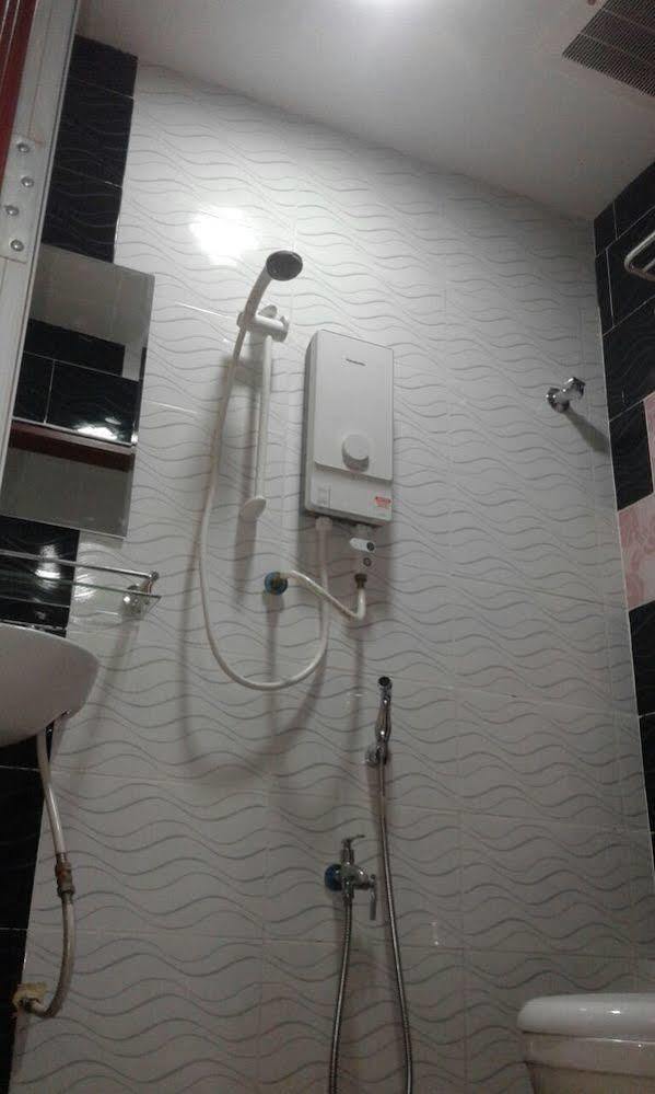 Putra Heights New Wave Hotel Subang Jaya Buitenkant foto